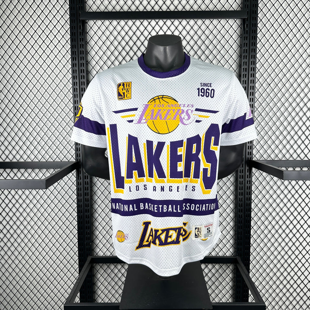 26 Los Angeles Lakers-Mitchell & Ness