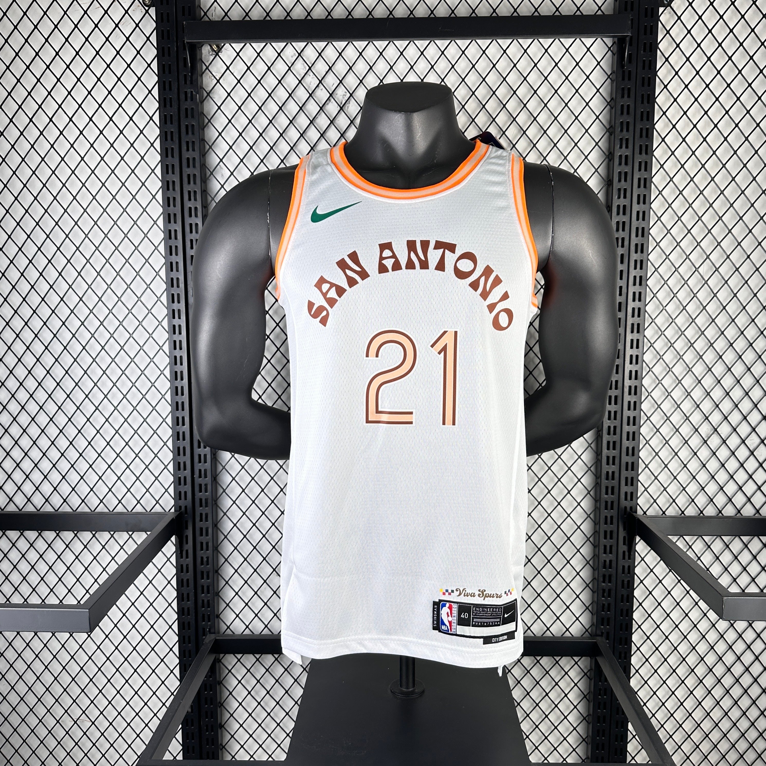24 San Antonio Spurs-City Edition-21