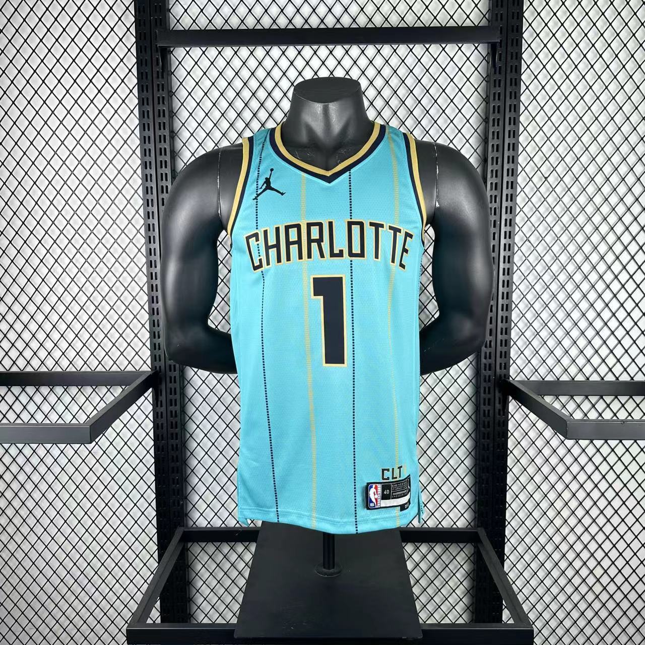 25 Charlotte Hornets-City Edition-1