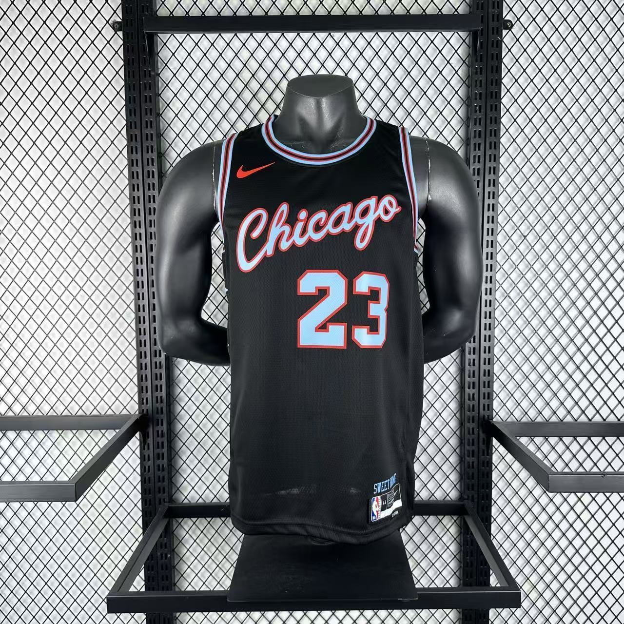 26 Chicago Bulls-City Edition-23