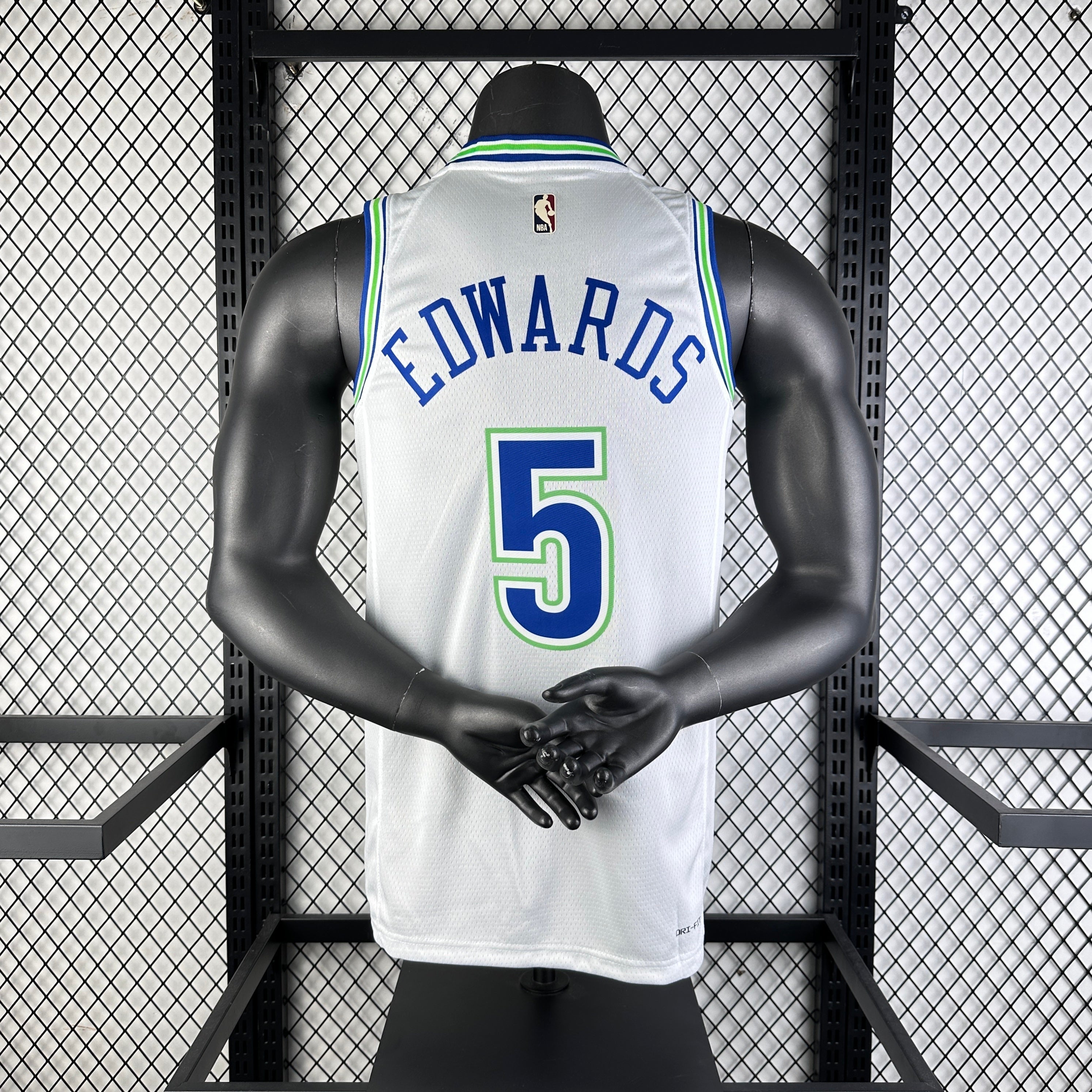 24 Minnesota Timberwolves-Retro-5