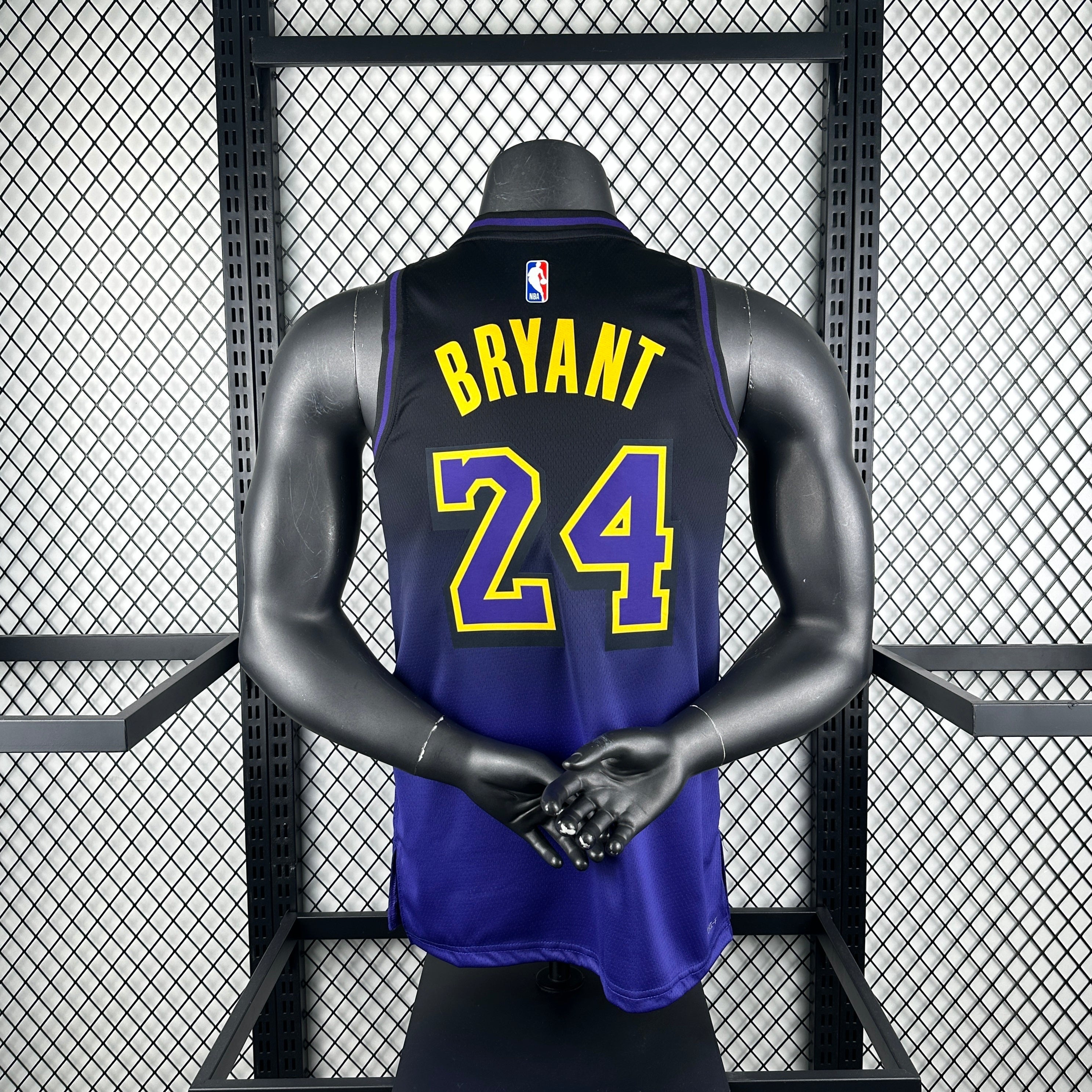 25 Los Angeles Lakers-City Edition-24