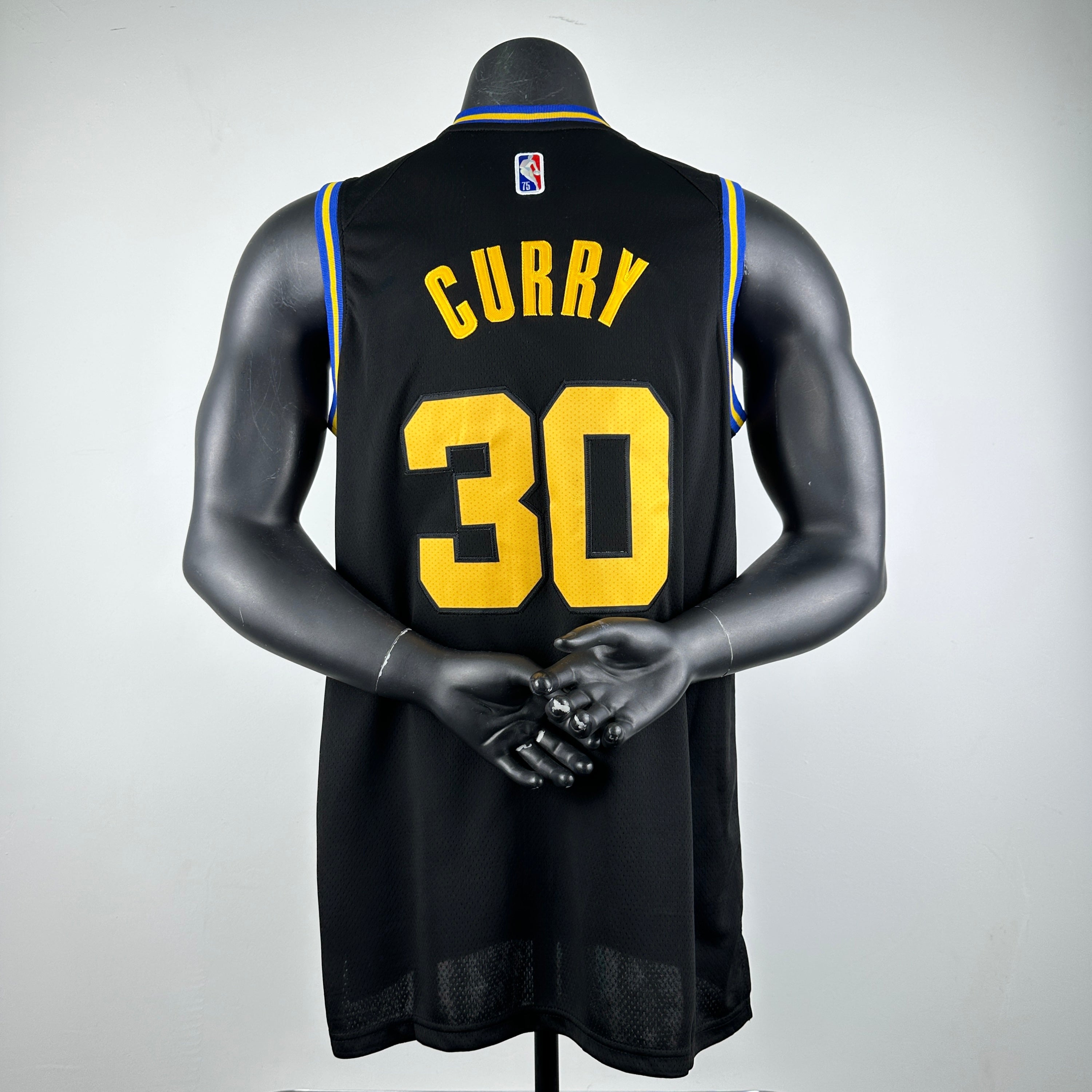 22 Golden State Warriors no.30