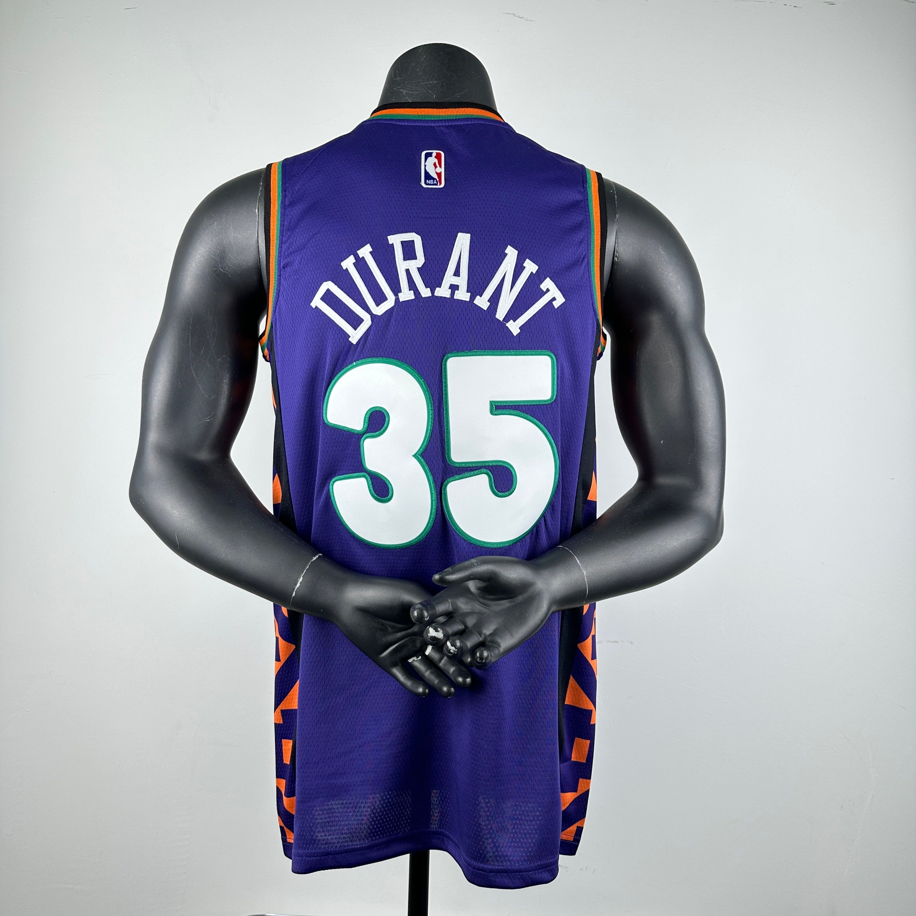 25 Phoenix Suns no.35