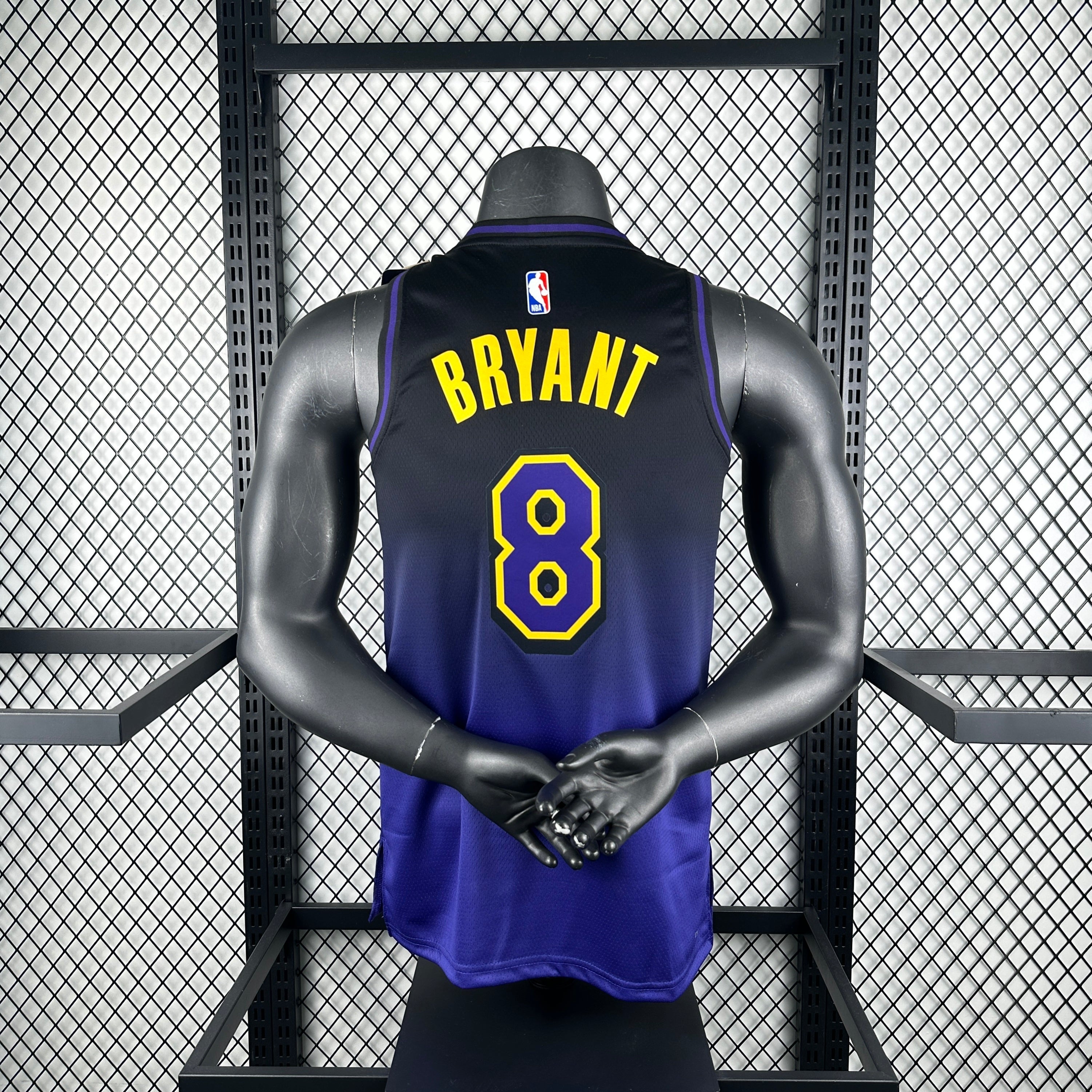 25 Los Angeles Lakers-City Edition-8