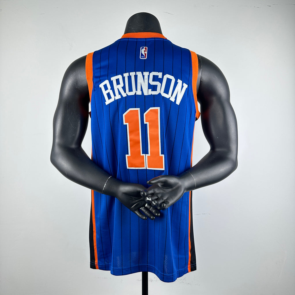24 New York Knicks no.11