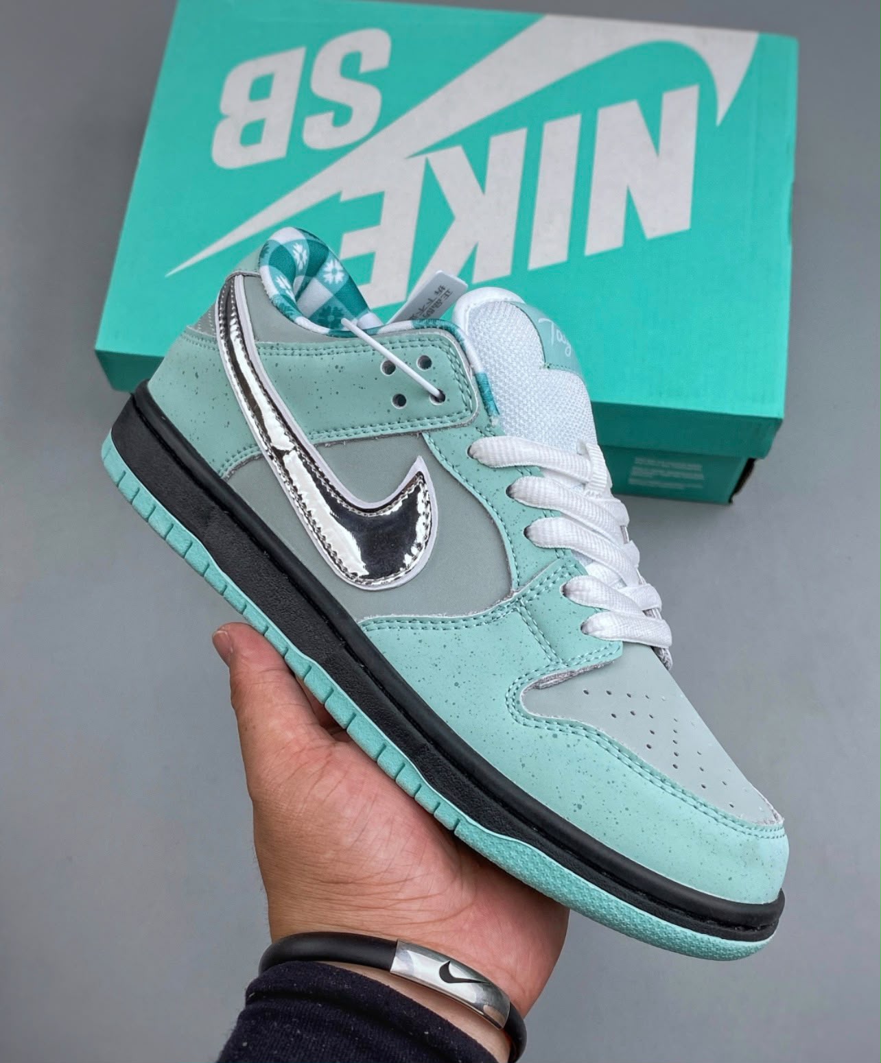 Nike shoes