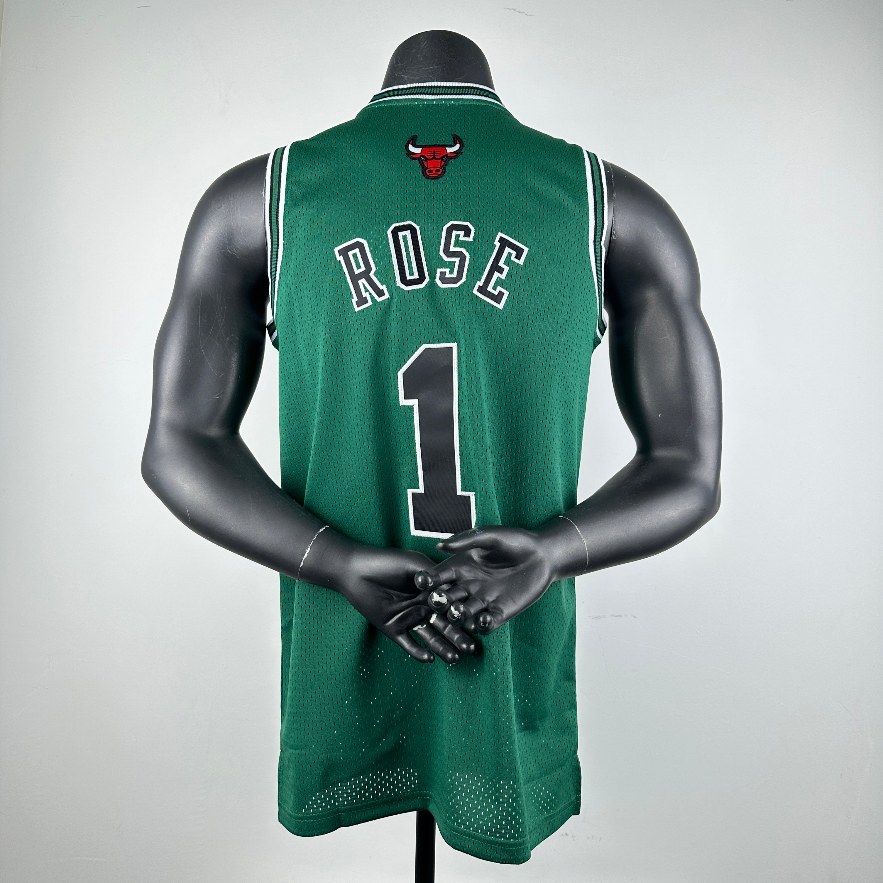08/09 Chicago Bulls no.1