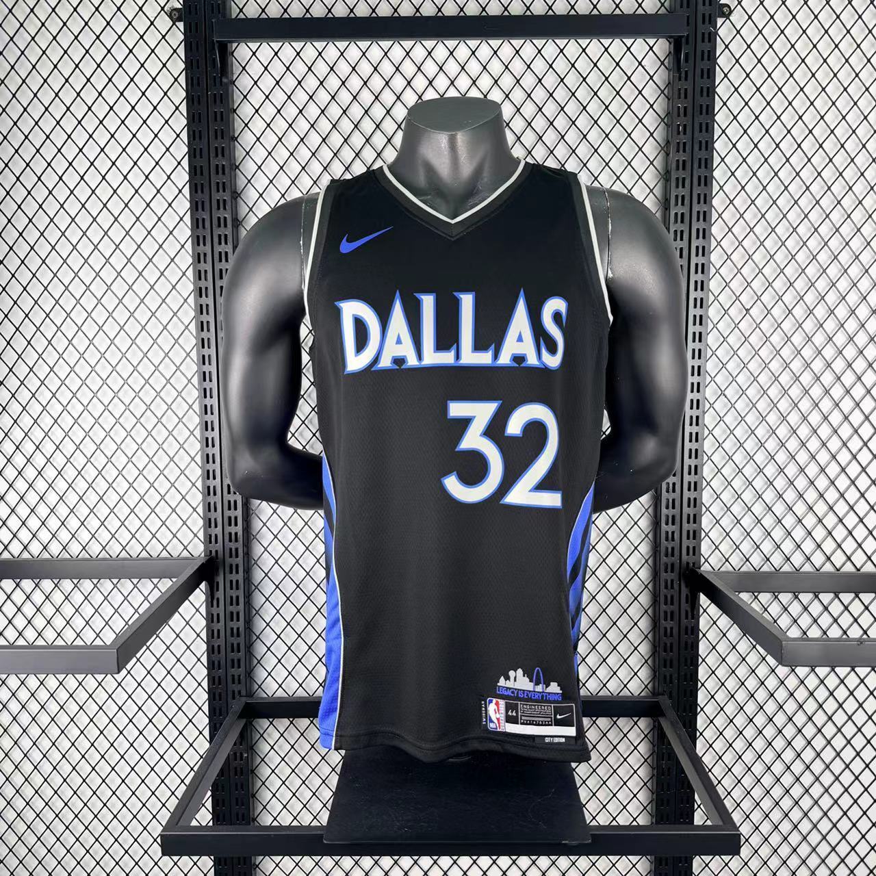 26 Dallas Mavericks-City Edition-32