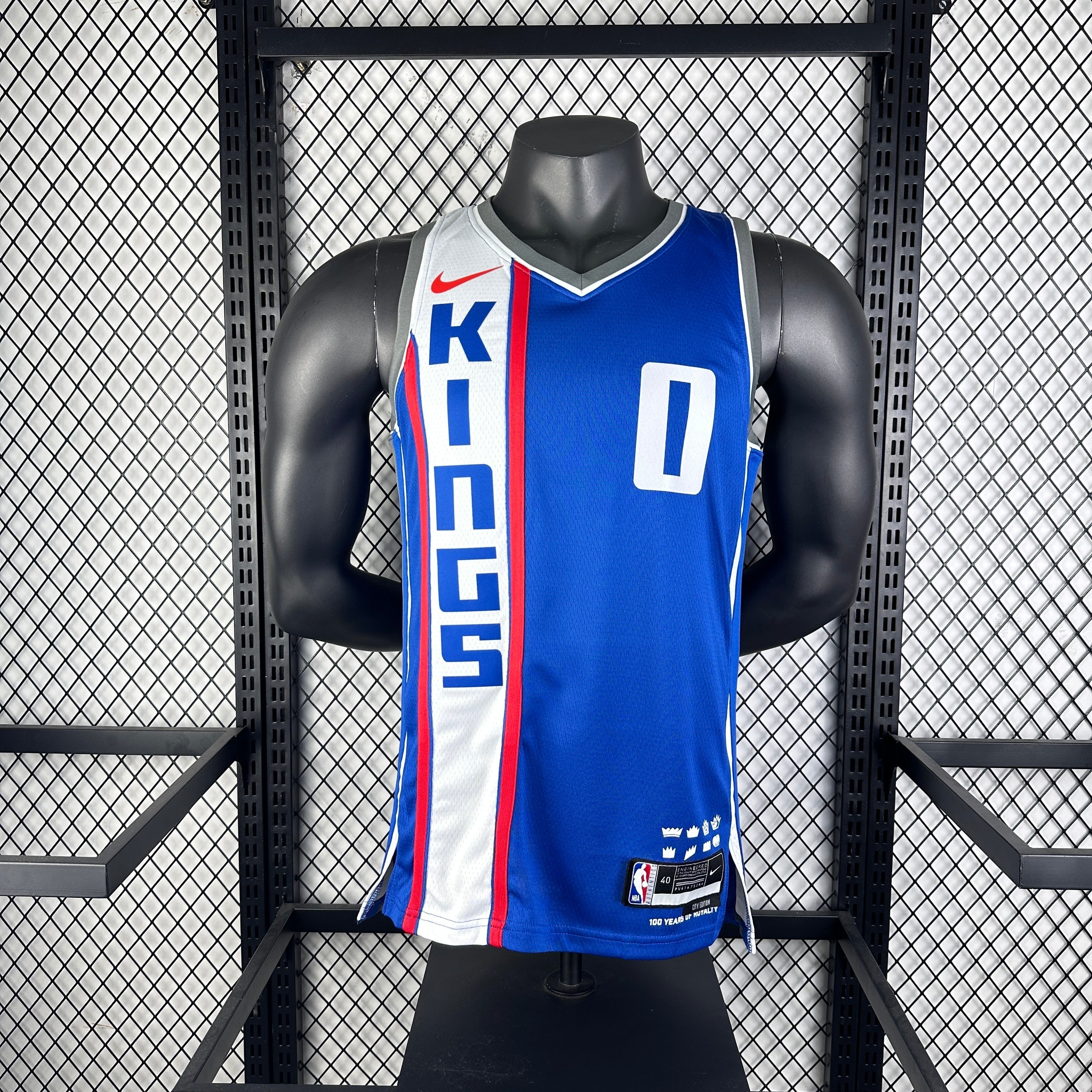 24 Sacramento Kings-City Edition-0