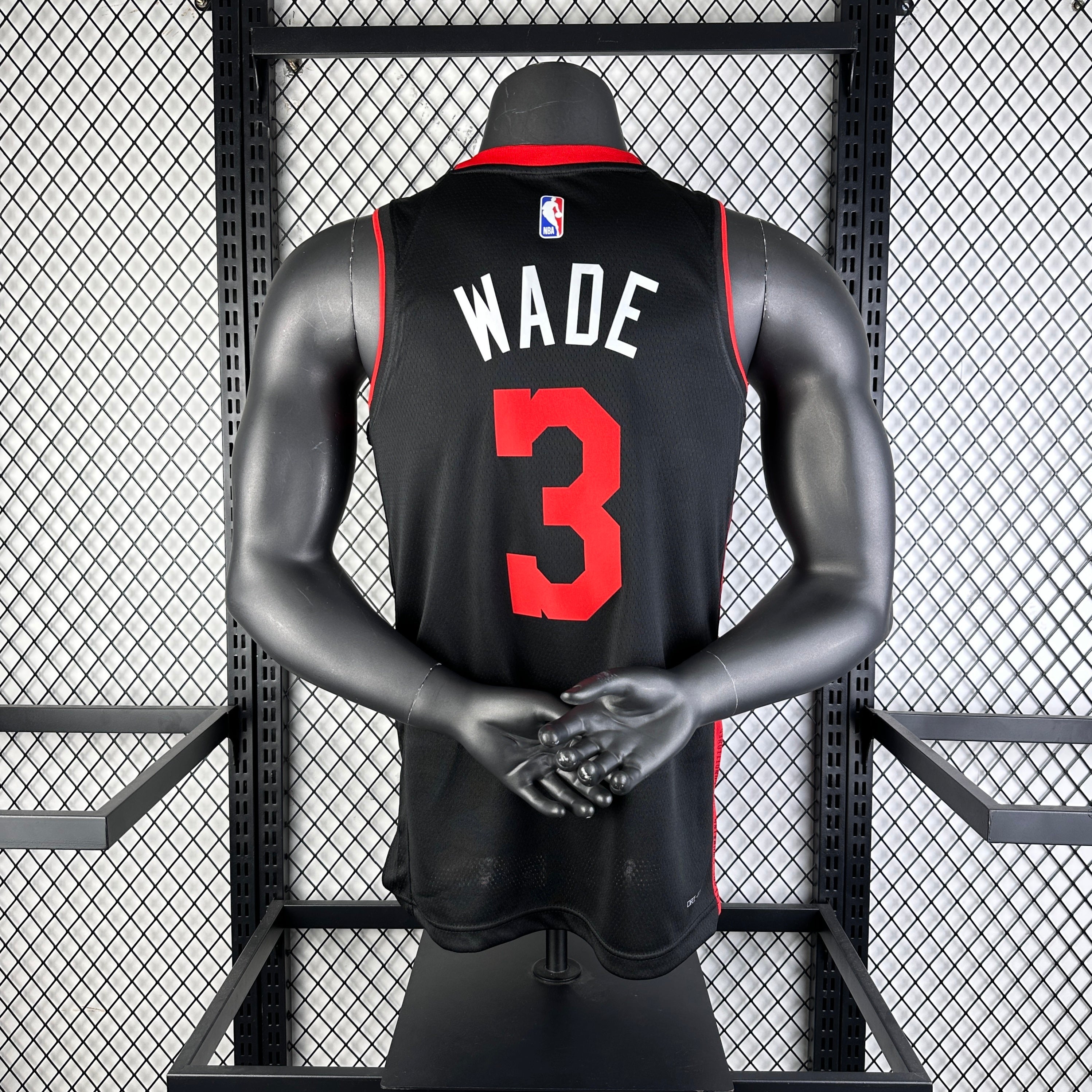 24 Miami Heat-City Edition-3