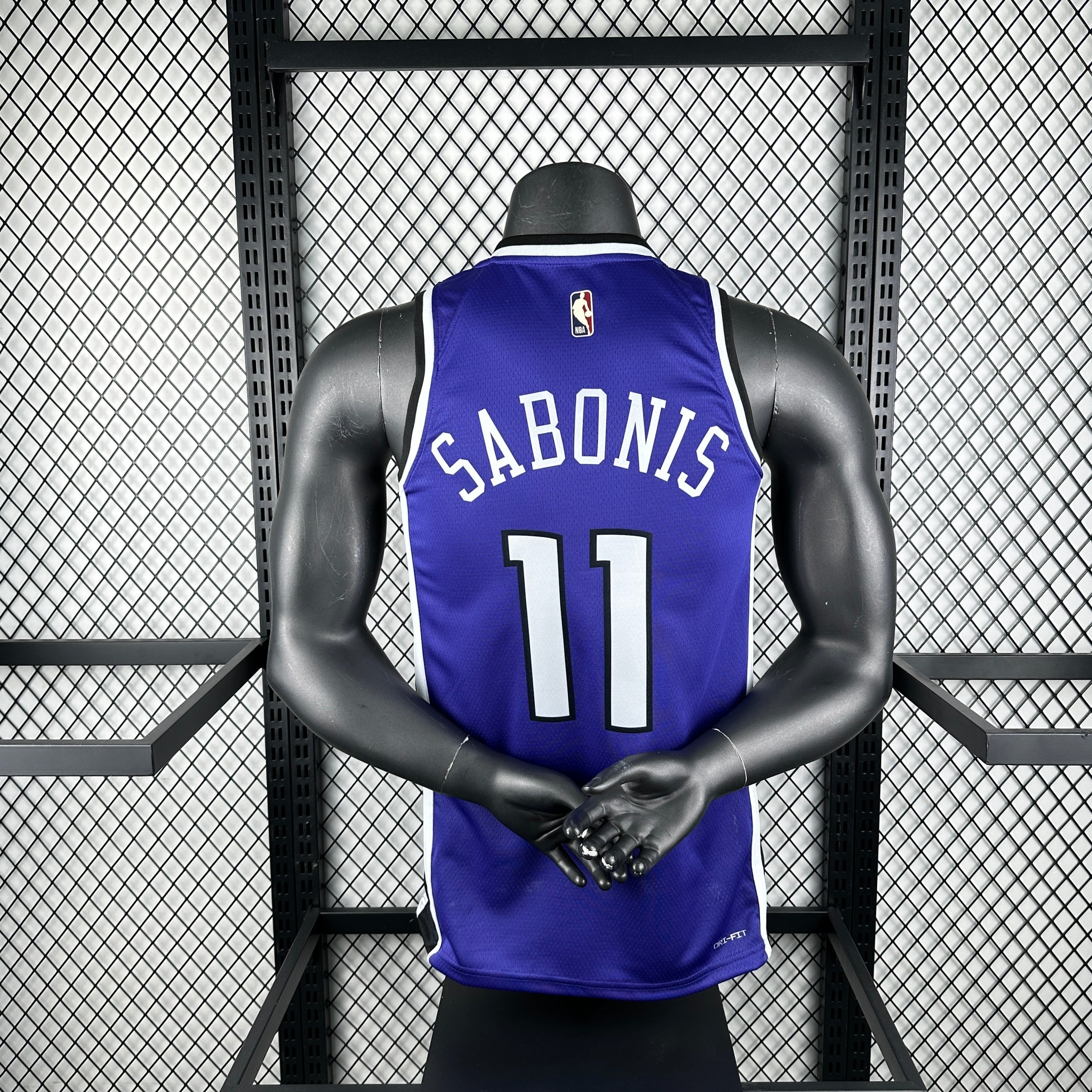 25 Sacramento Kings-Retro-11