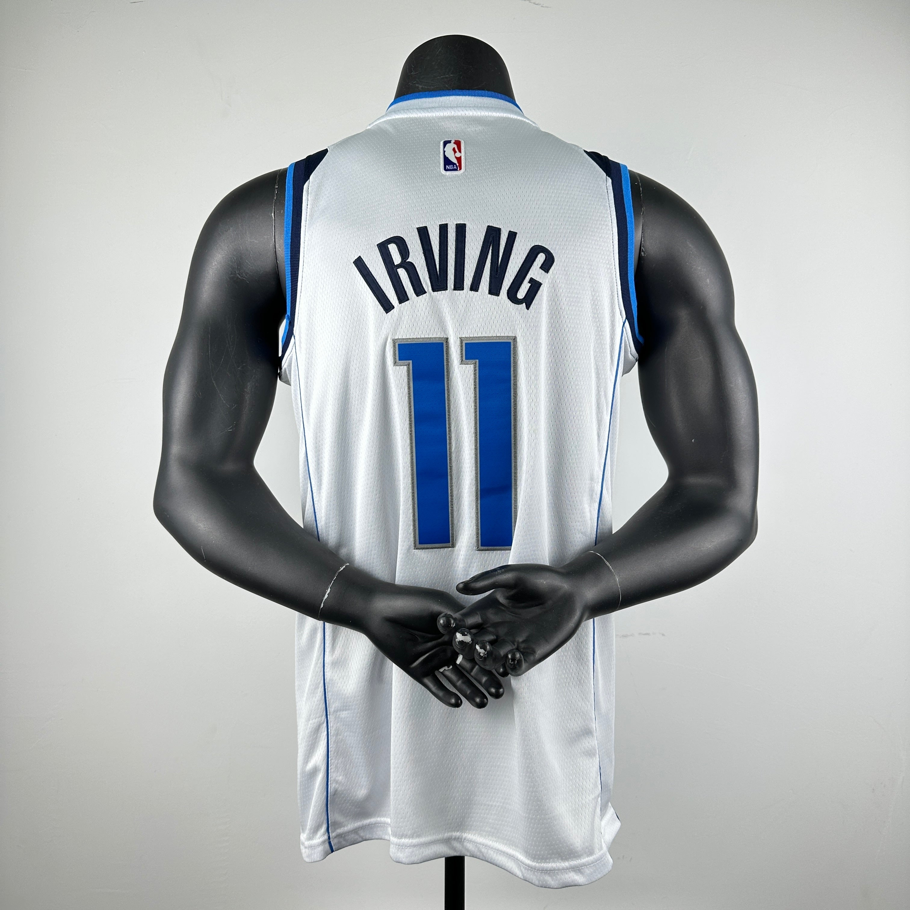 23 Dallas Mavericks no.11