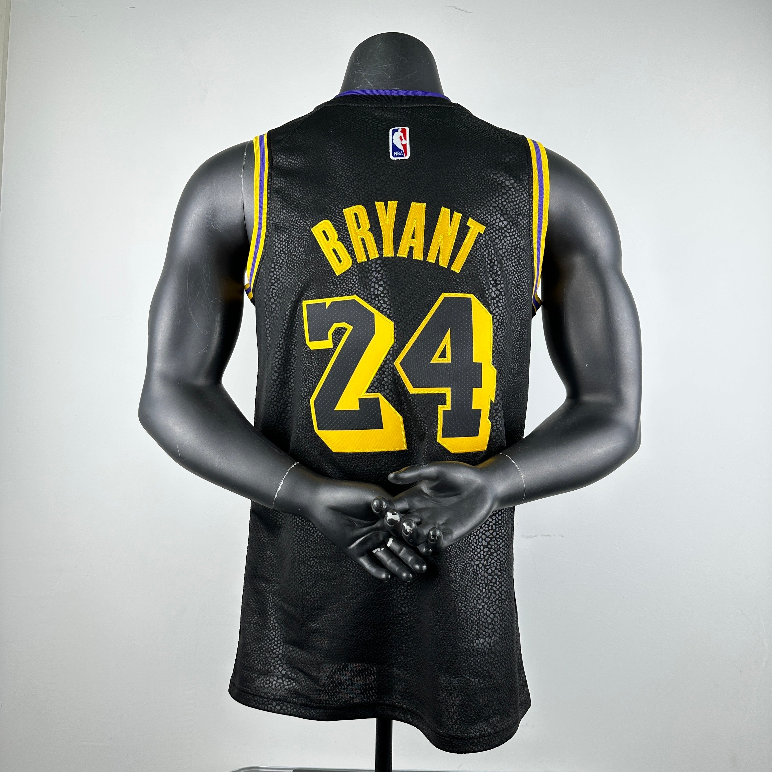Los Angeles Lakers no.24