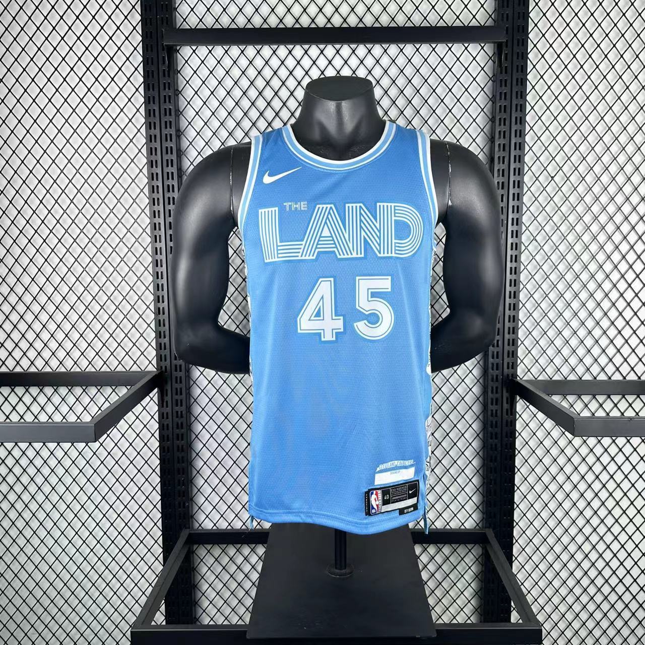 25 Cleveland Cavaliers-City Edition-45