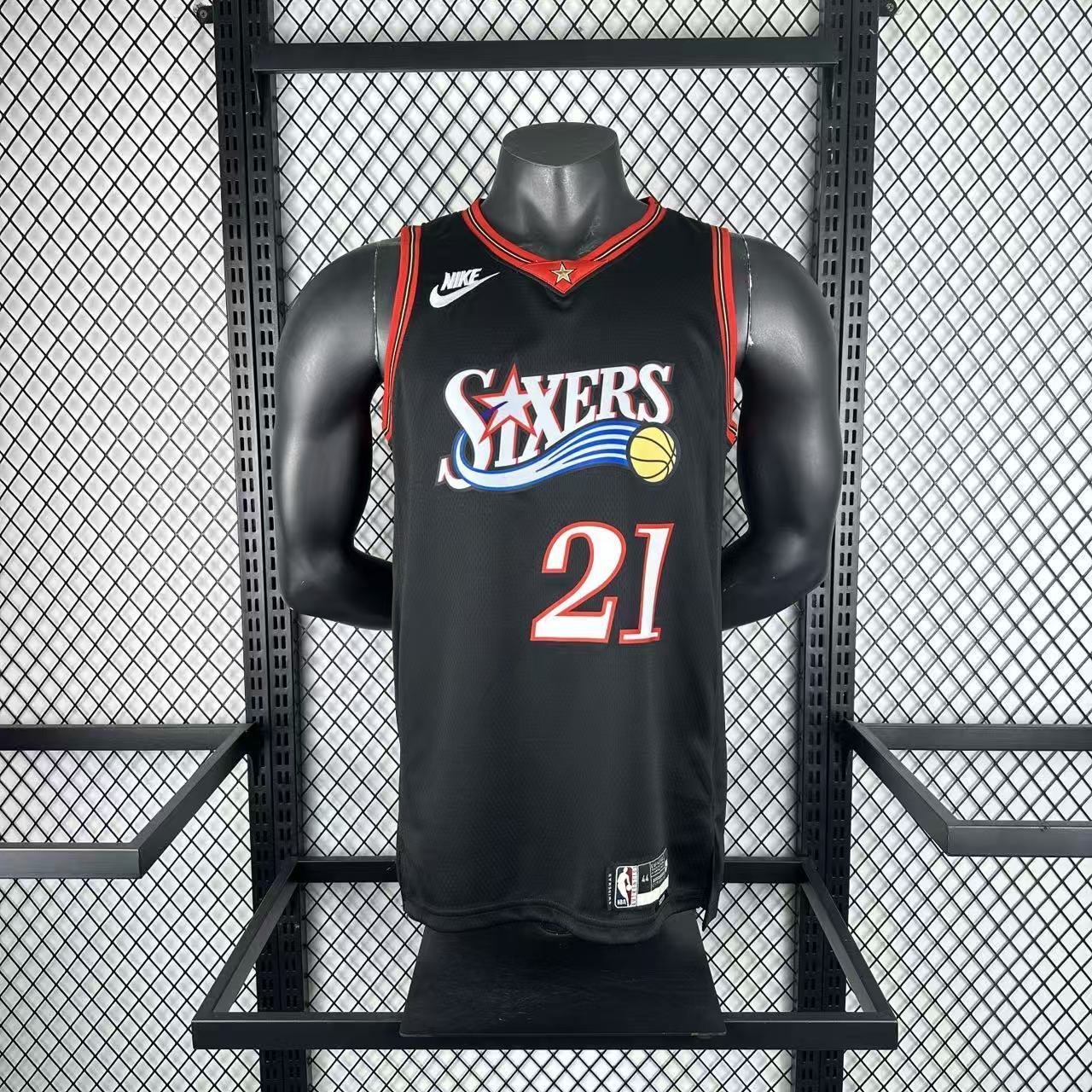 26 Philadelphia 76ers-Retro-21